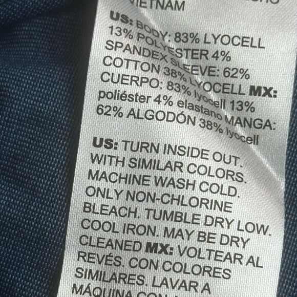 Chico’s SZ 0 Denim Cold shoulder tee - Picture 8 of 12